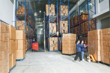 Ningbo Yolanda Spray Co., Ltd. linea di produzione del fabbricante