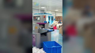 Yolanda --- un produttore professionale di prodotti chimici per la pulizia domestica e imballaggi cosmetici
