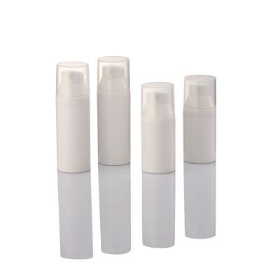 30 ml Bottiglie cosmetiche bianche in PP senza aria Bottiglia di lozione vuota con pompa