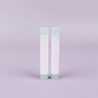 Contenitori di deodorante trasparente di dimensioni tascabili 2.6g Deodorant Stick vuoto per unghie labiale