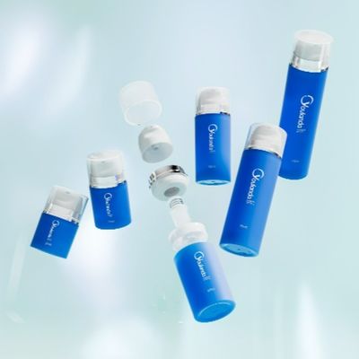 Bottiglia senza aria 30ml 50ml 80ml 00ml 150ml 200mlBottiglia senza aria in plastica PP Set di bottiglie senza aria con 10 pompe
