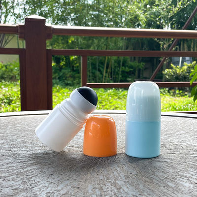 Bottiglia di profumo a palla di plastica riempiebile in PP contenitore di profumo a palla di plastica da 50 ml